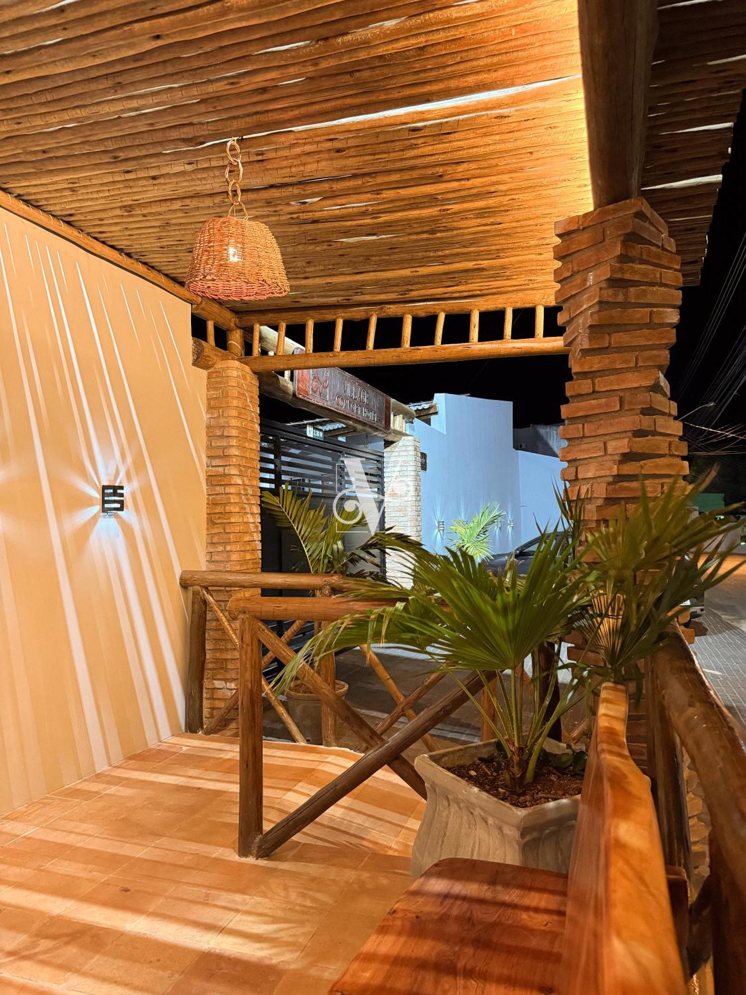 Village Comfort Hotel 2*